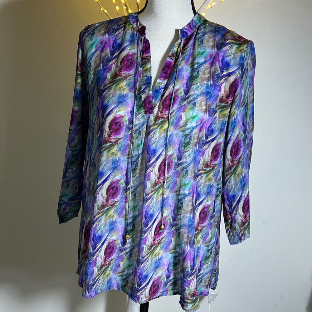 Colorful Abstract Women's Top - Picture 7 of 11